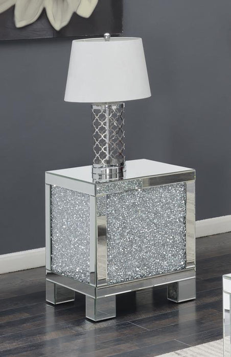 Gillian - Square End Table - Silver And Clear Mirror