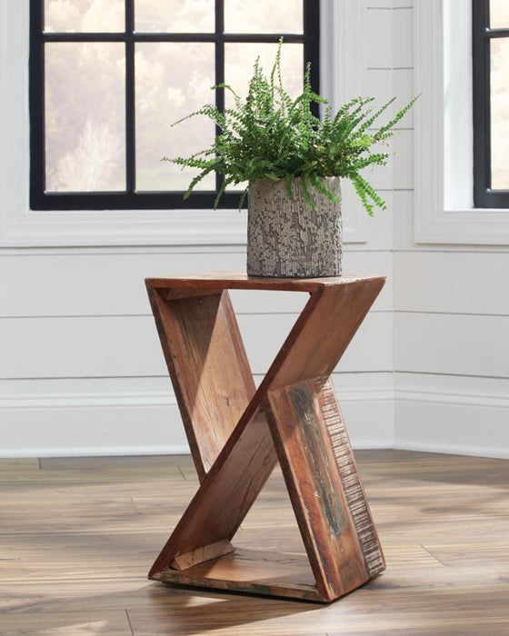 Lily - Geometric Accent Table - Natural